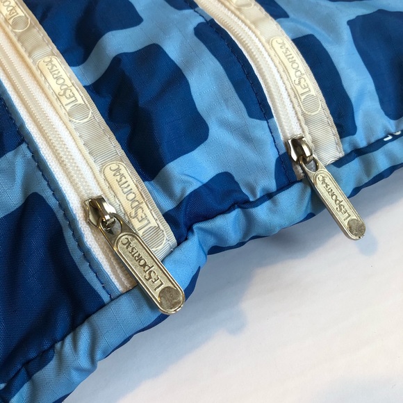 LESPORTSAC 3-Zip blue white nylon crossbody GUC - Picture 2 of 7